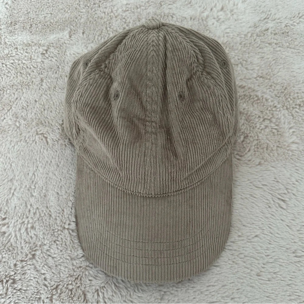 Abercrombie & Fitch Brown Corduroy Baseball Hat - Picture 2 of 6